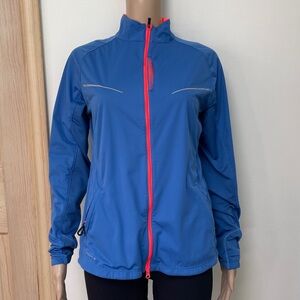 Saucony Runshield Running jacket woman’s medium